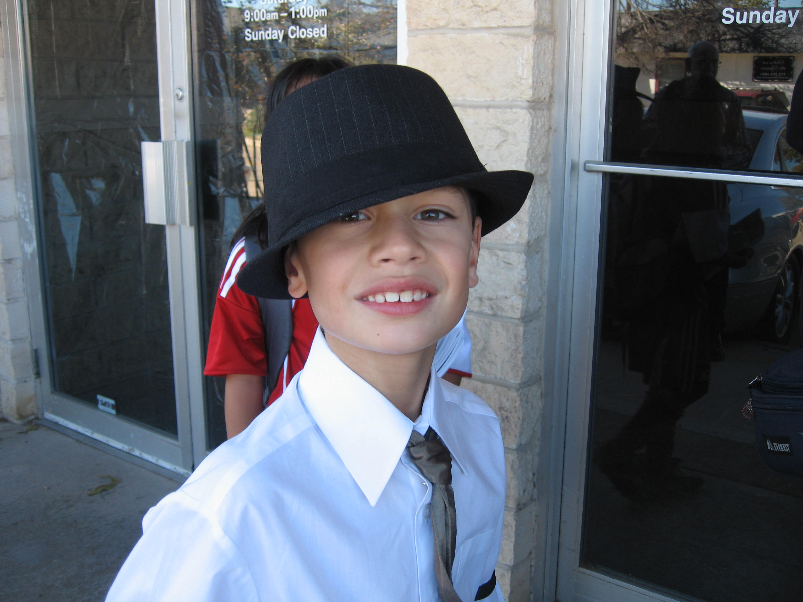 scare on the square 002